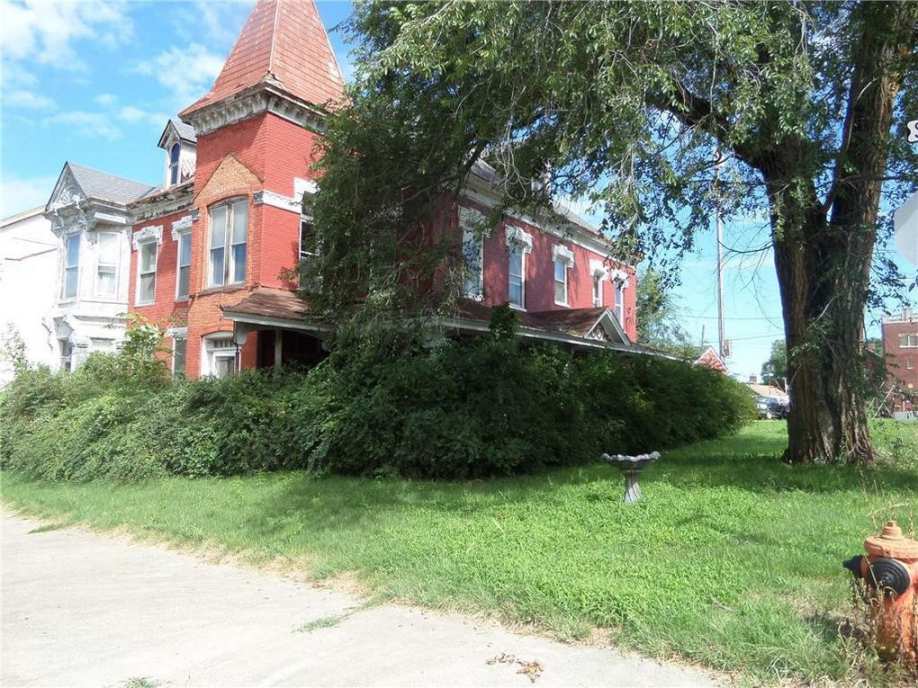 1839/c.1900 Lexington, MO Old House Dreams