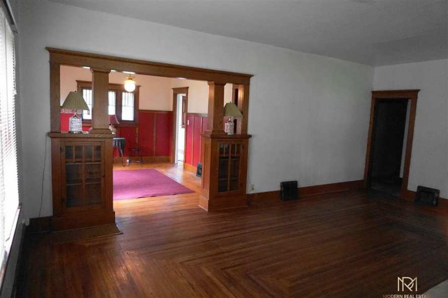 1915 Craftsman in Lyons, NE Old House Dreams