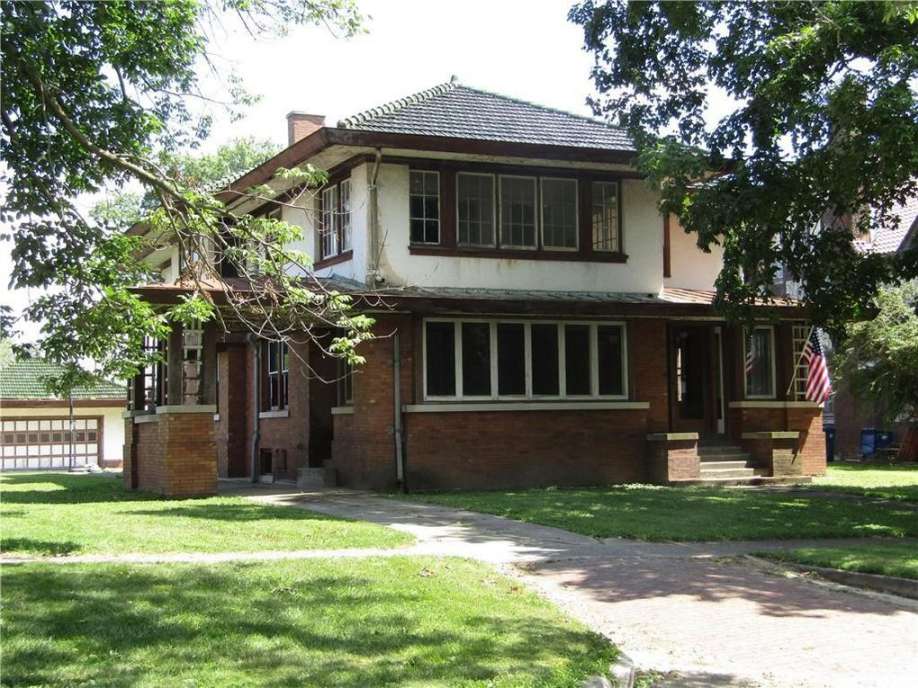1912 Prairie in Hoopeston, IL Old House Dreams