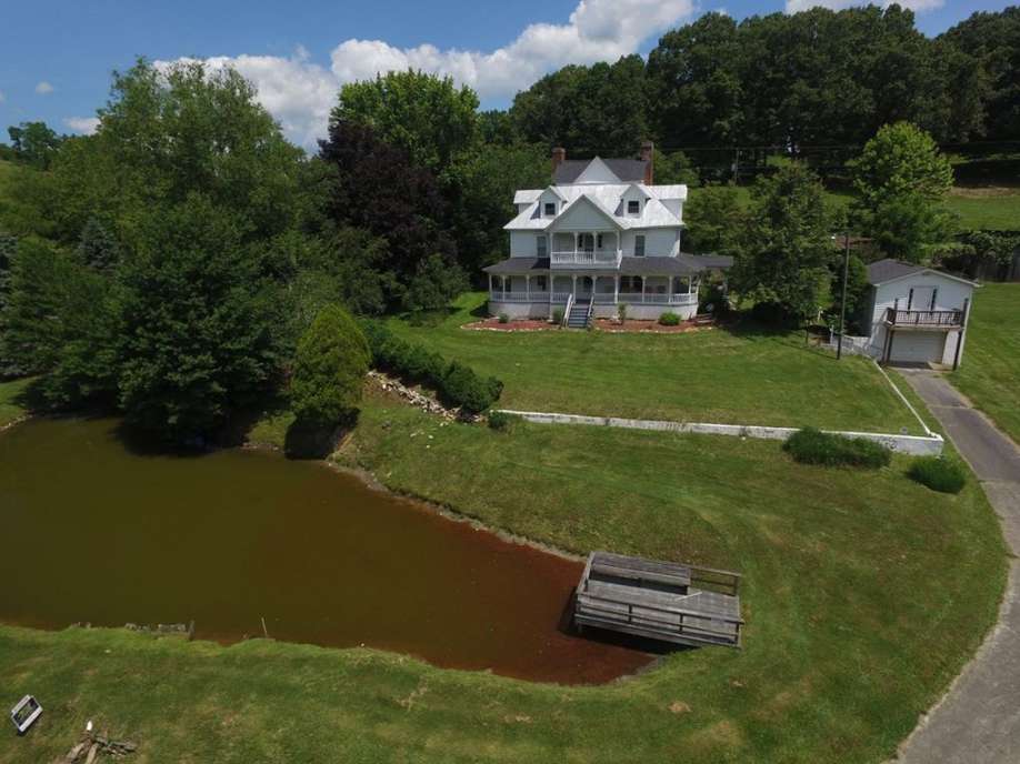 1888 Mouth of Wilson, VA Old House Dreams