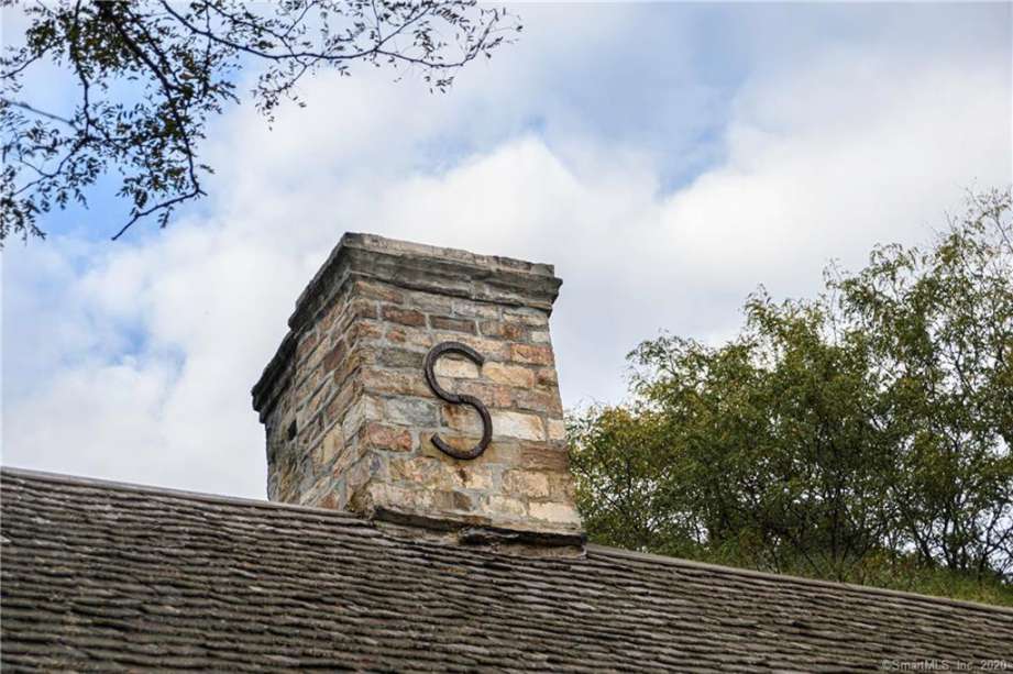 c. 1694/1716 Darien, CT Old House Dreams