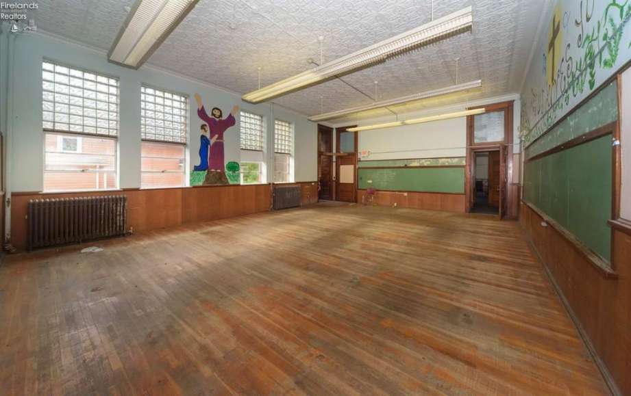 1896 Church in Lorain, OH Old House Dreams