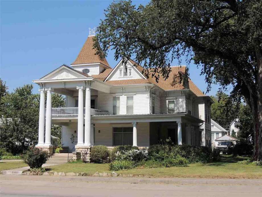 1887 Clay Center, KS Old House Dreams