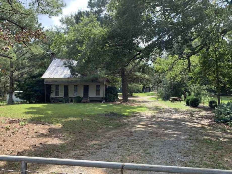 c. 1920 Carthage, MS Old House Dreams