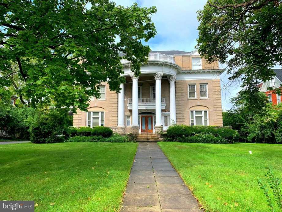 1905 Classical Revival in Martinsburg, WV - Old House Dreams