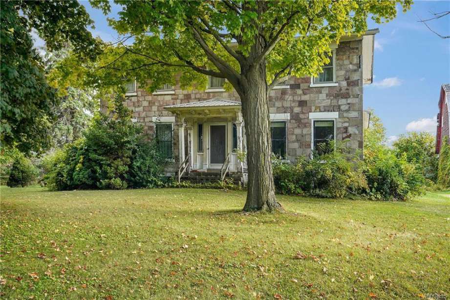c. 1830 Gasport, NY Old House Dreams