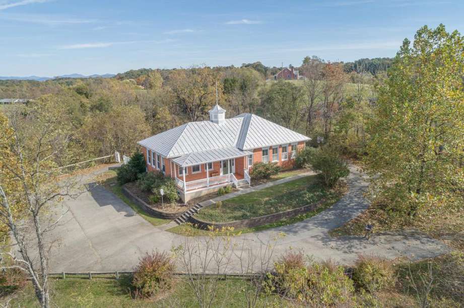 c. 1912 School in Troutville, VA Old House Dreams