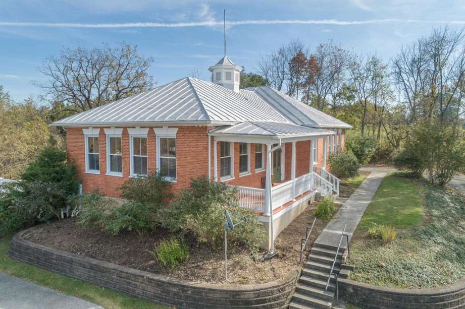 c. 1912 School in Troutville, VA Old House Dreams