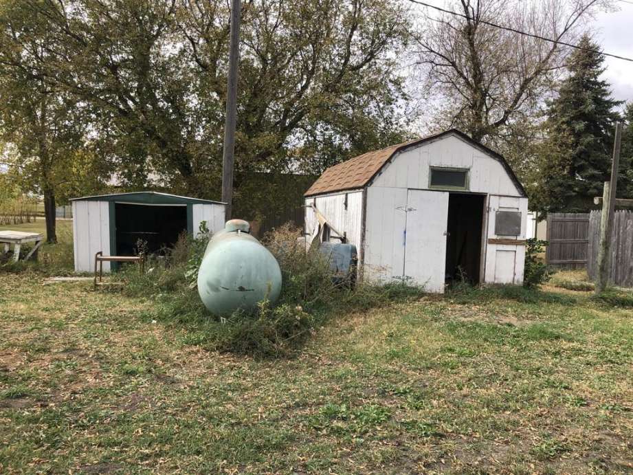 1920 Craftsman in Sykeston, ND Old House Dreams