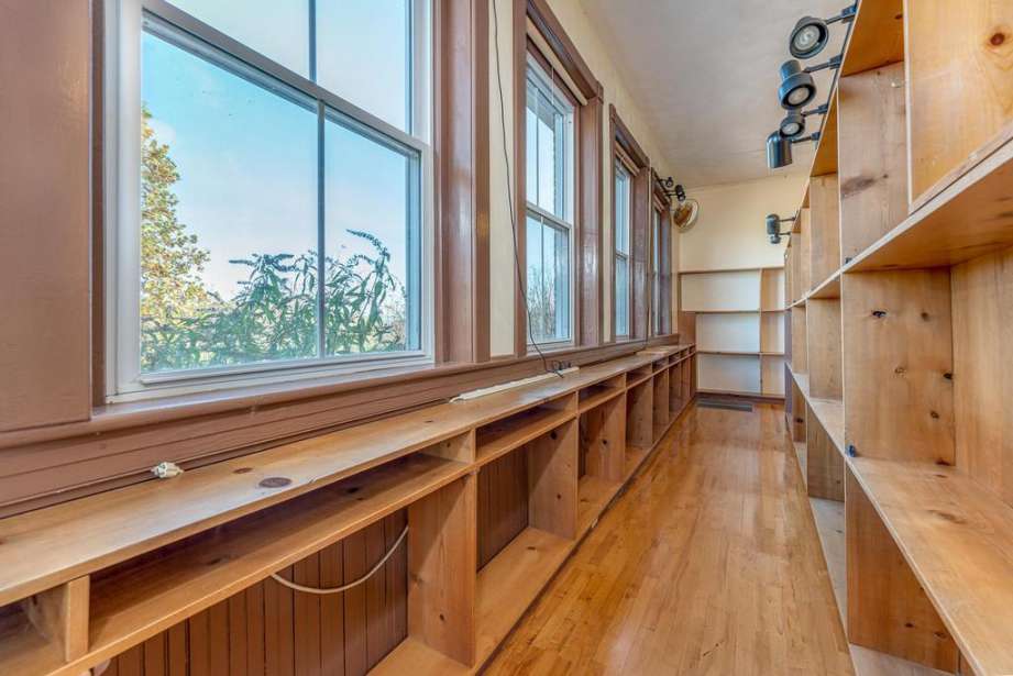 c. 1912 School in Troutville, VA Old House Dreams