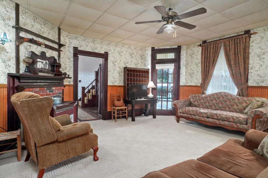 Fair Grove, MO Old House Dreams