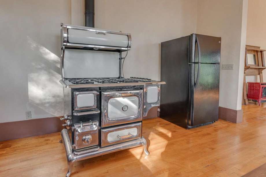 c. 1912 School in Troutville, VA Old House Dreams