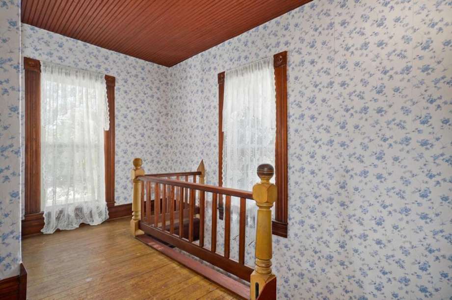 Fair Grove, MO Old House Dreams