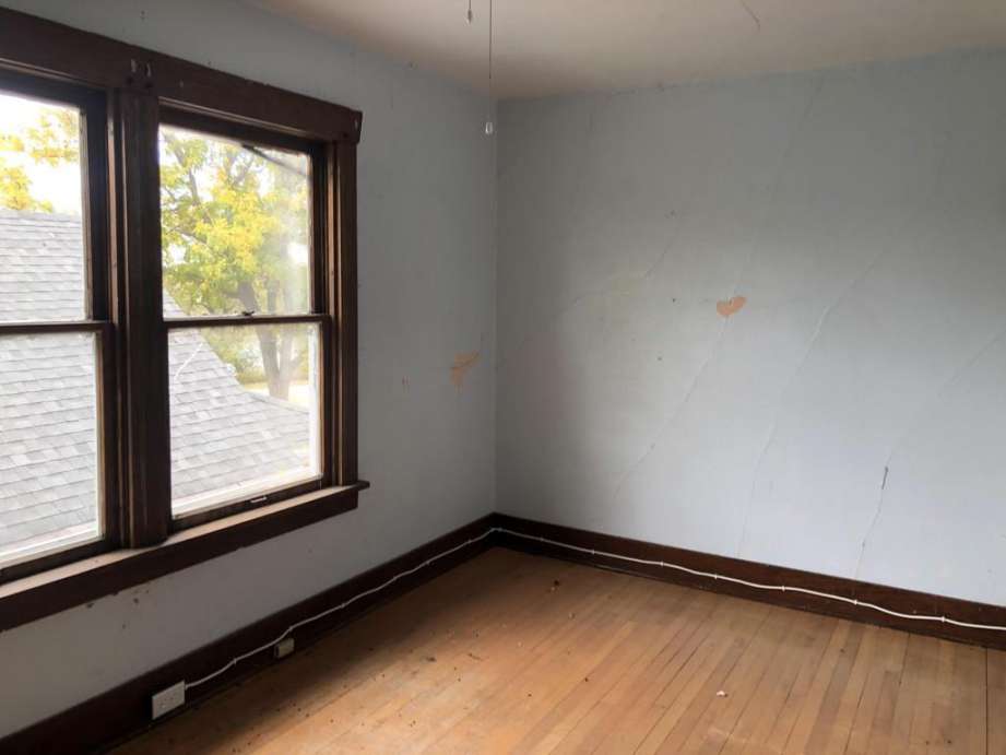 1920 Craftsman in Sykeston, ND Old House Dreams