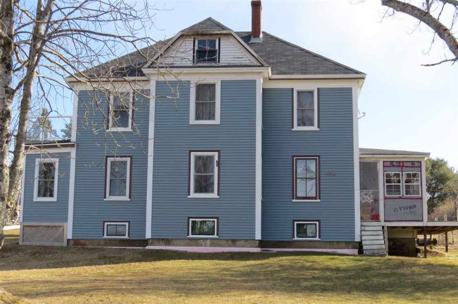 1914 Riverport, Nova Scotia Old House Dreams