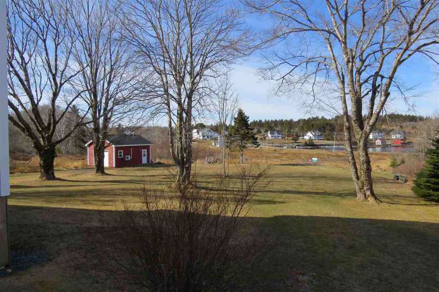 1914 Riverport, Nova Scotia Old House Dreams