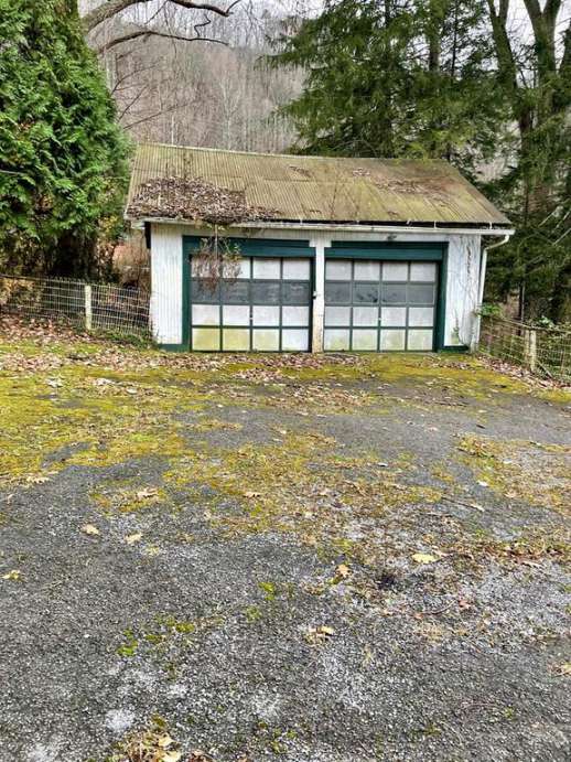 1909 Elkhorn, WV Old House Dreams