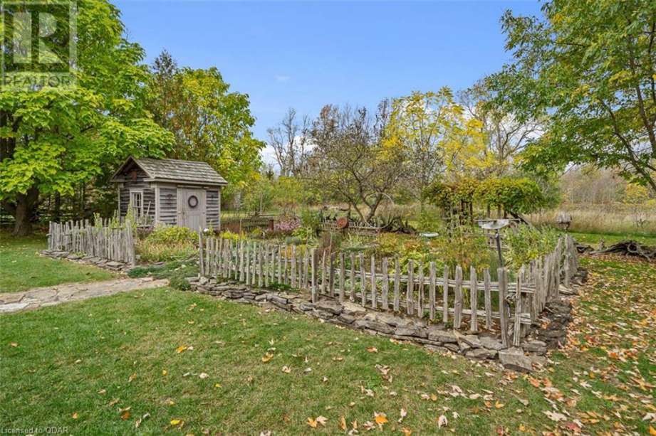 c. 1817 Demorestville, Ontario Old House Dreams