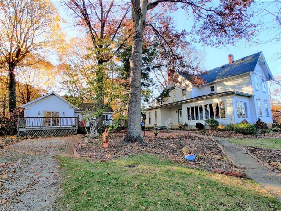 c. 1870 Akron, OH Old House Dreams