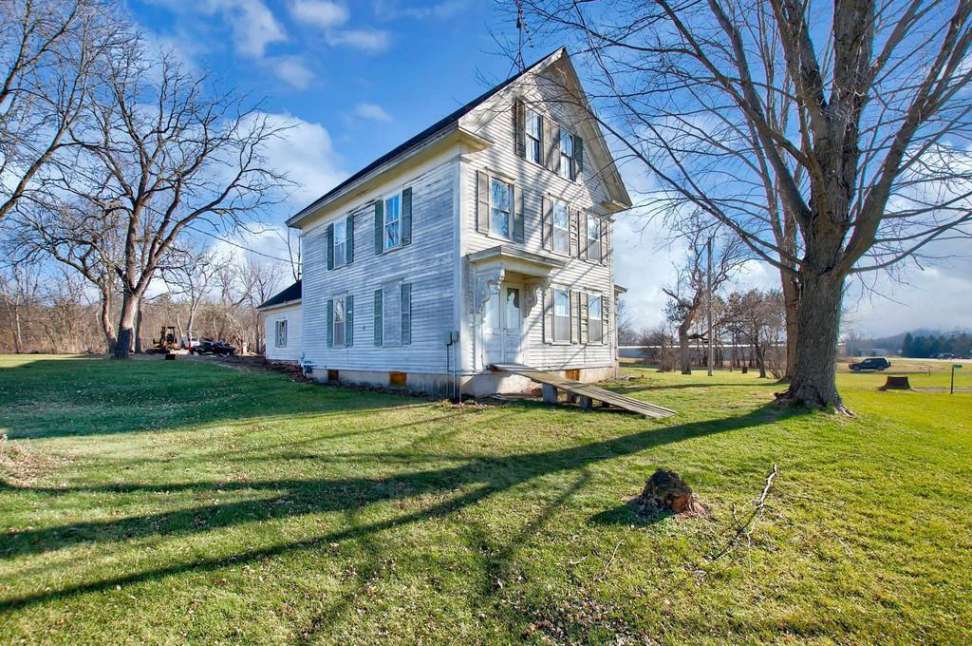 1877 Medford, MN Old House Dreams