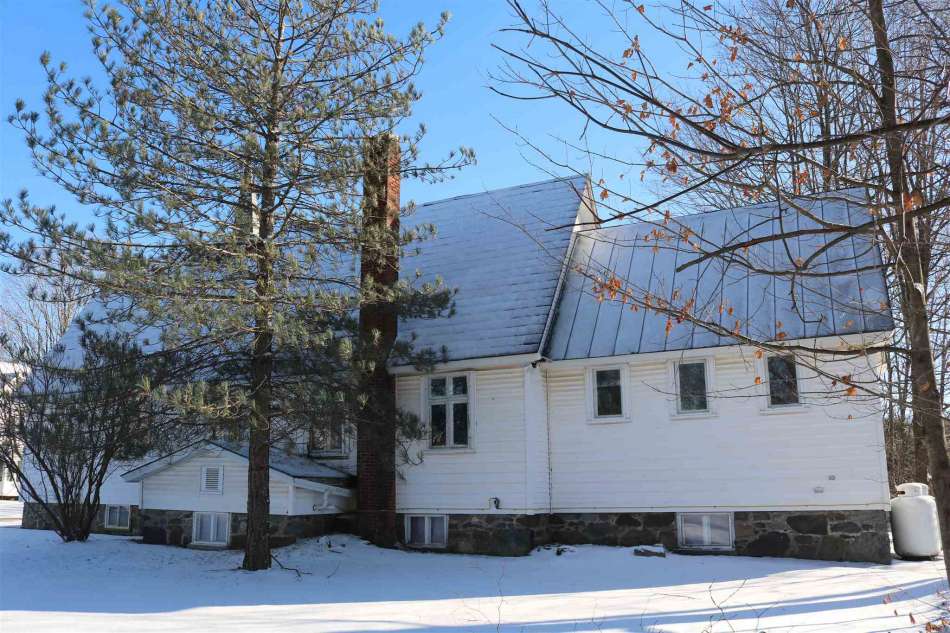 1883 Church in Richford, VT Old House Dreams