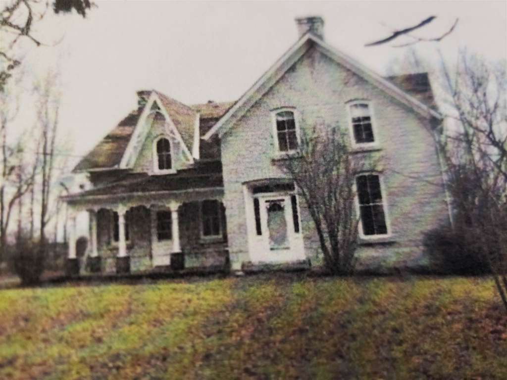 c. 1860 Stone Mills, Ontario Old House Dreams