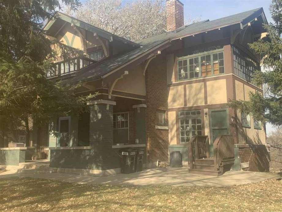 Old houses for sale in SD. Old House Dreams