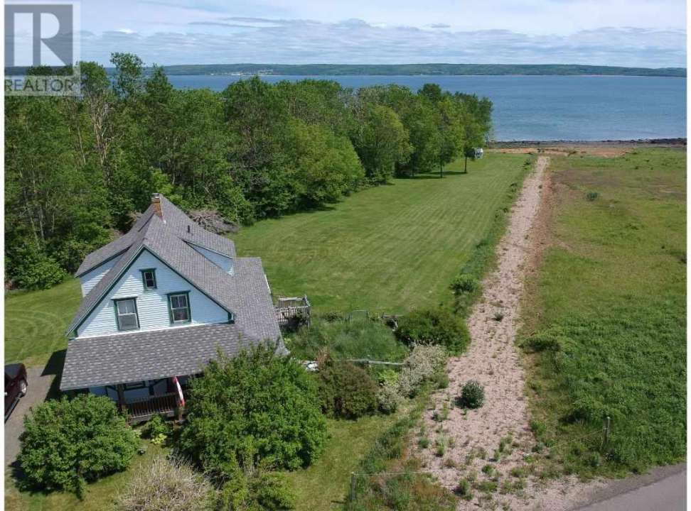 Port Wade, Nova Scotia Old House Dreams