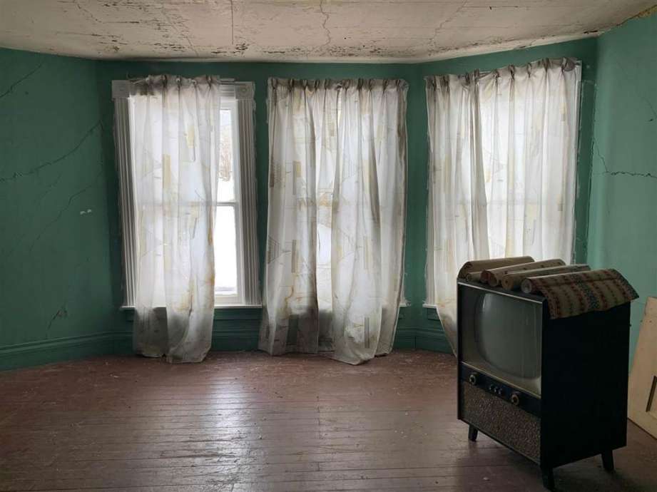 Baraboo, WI Old House Dreams