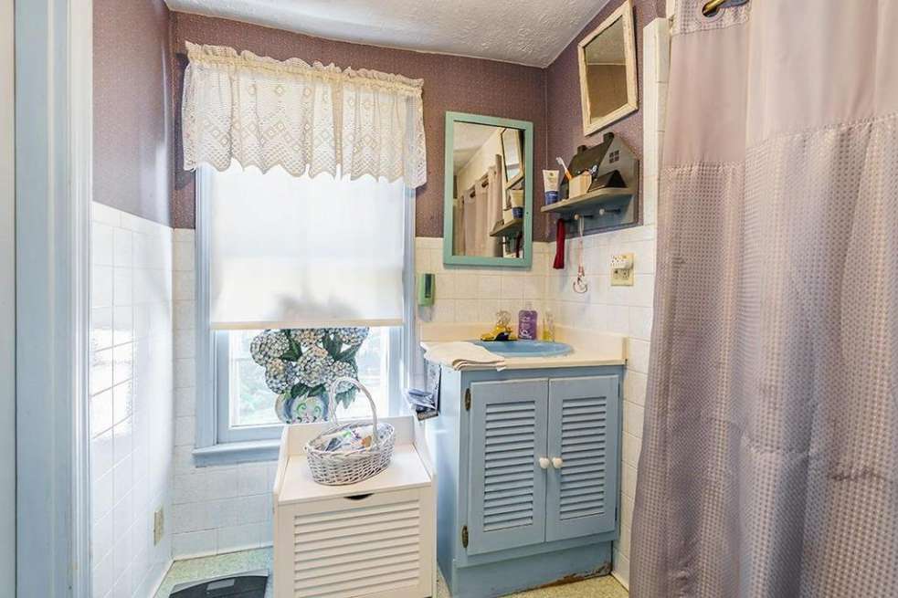 c. 1876 - Georgetown, KY - $269,900 - Old House Dreams