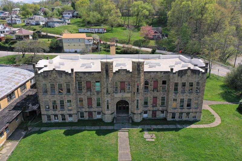 1923 School in Grantsville, WV Old House Dreams