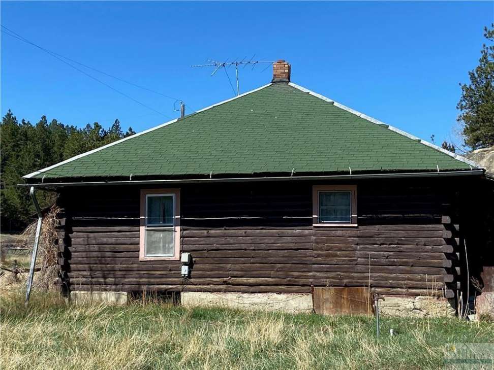 1910 Log Cabin in Roundup, MT Old House Dreams