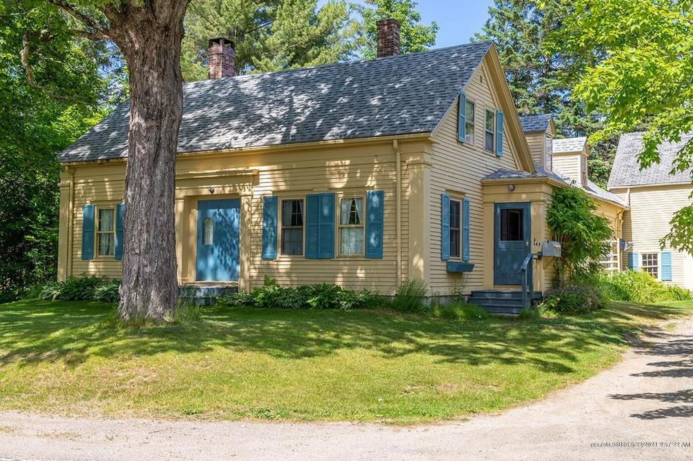 1847 Greek Revival in Warren, ME