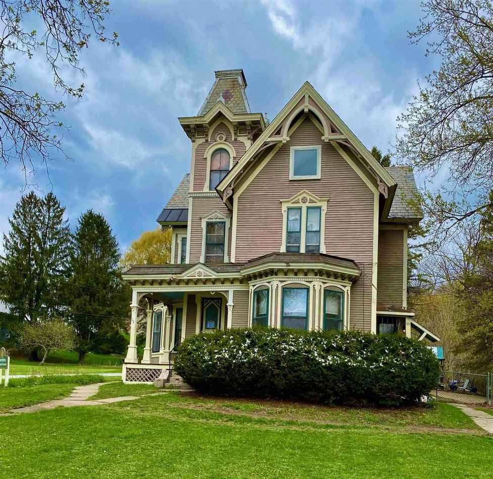 c. 1850 Middlebury, VT Old House Dreams
