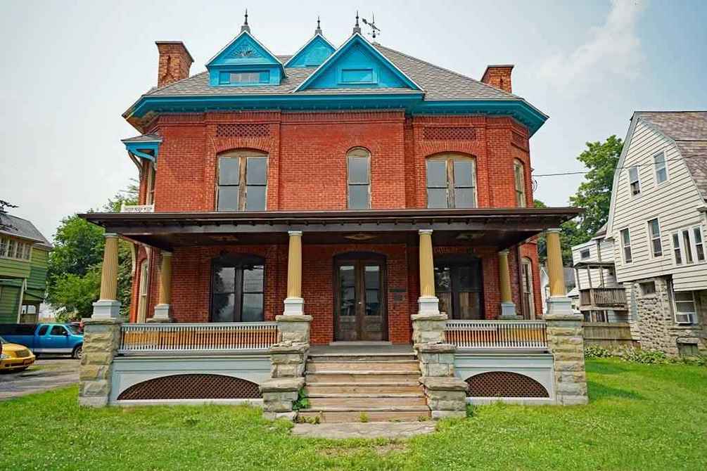 Old House Dreams Page 26 Specially selected historic & old homes