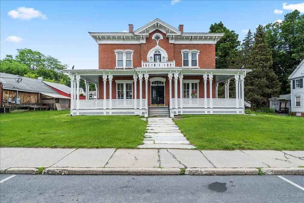 c. 1845 Italianate in Bennington, VT Old House Dreams