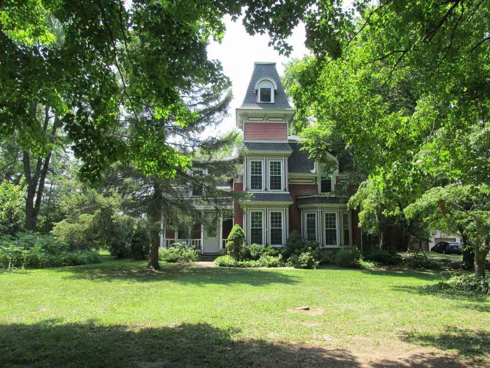 1882 Second Empire in Sharon, WI Old House Dreams