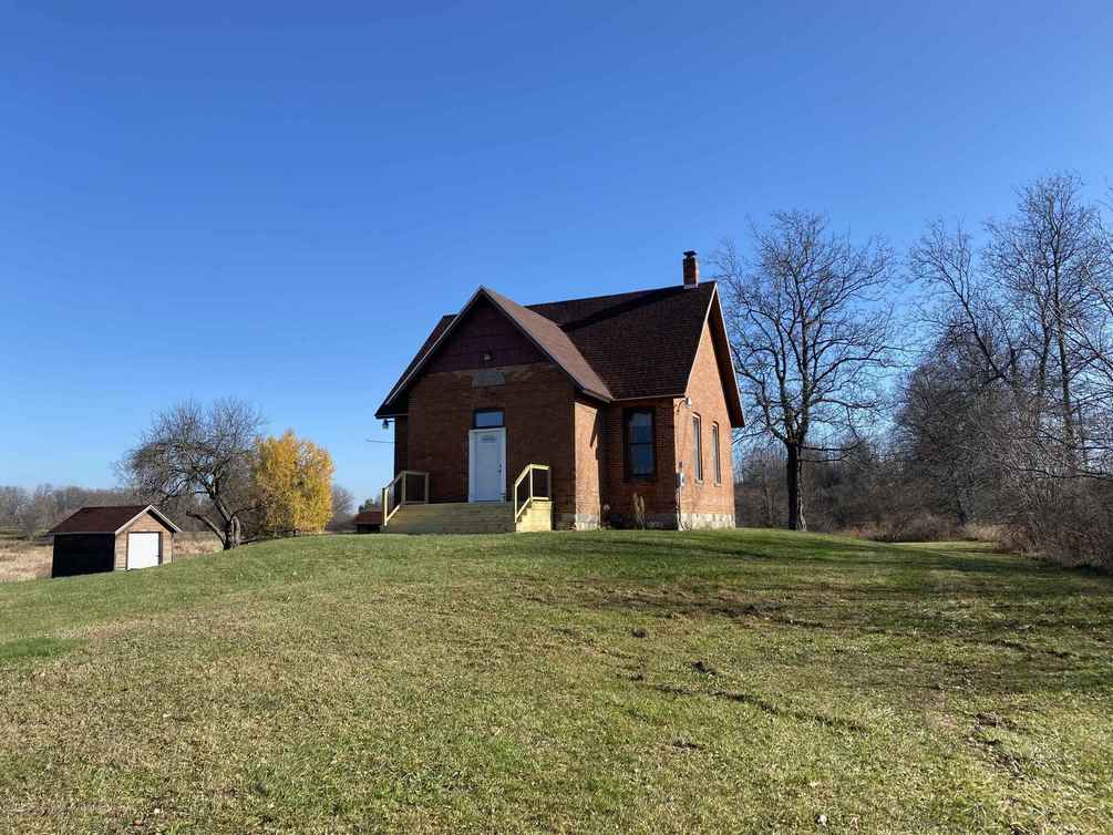 1899 Schoolhouse in Potterville, MI Old House Dreams