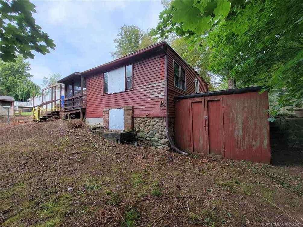 Hamden, CT Old House Dreams