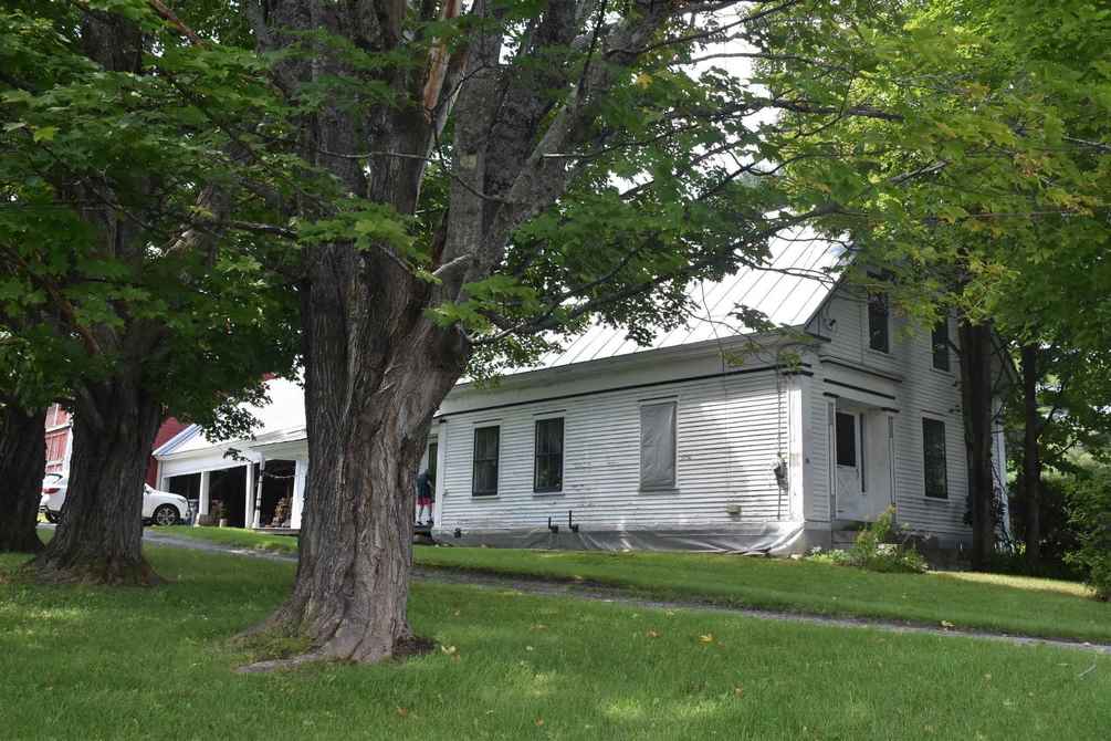 c. 1840 Greek Revival in East Barre, VT Old House Dreams