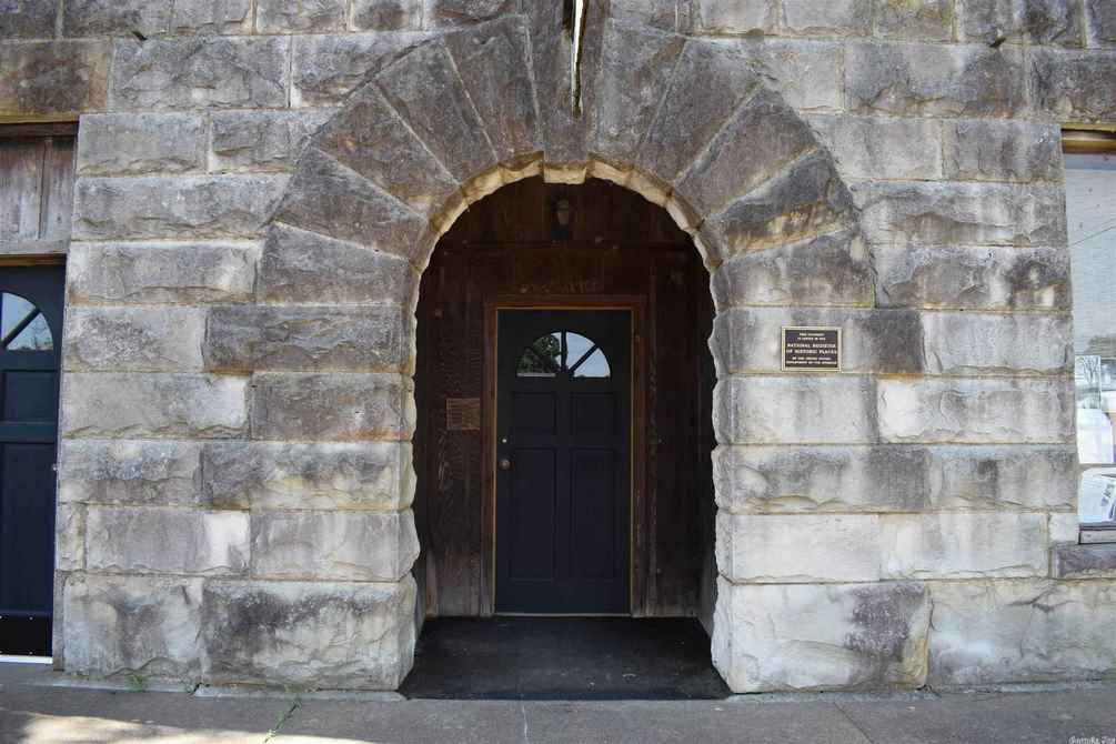 1914 Jail in Ozark, AR Old House Dreams