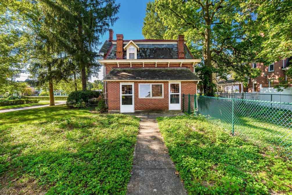 Ashley, OH Old House Dreams