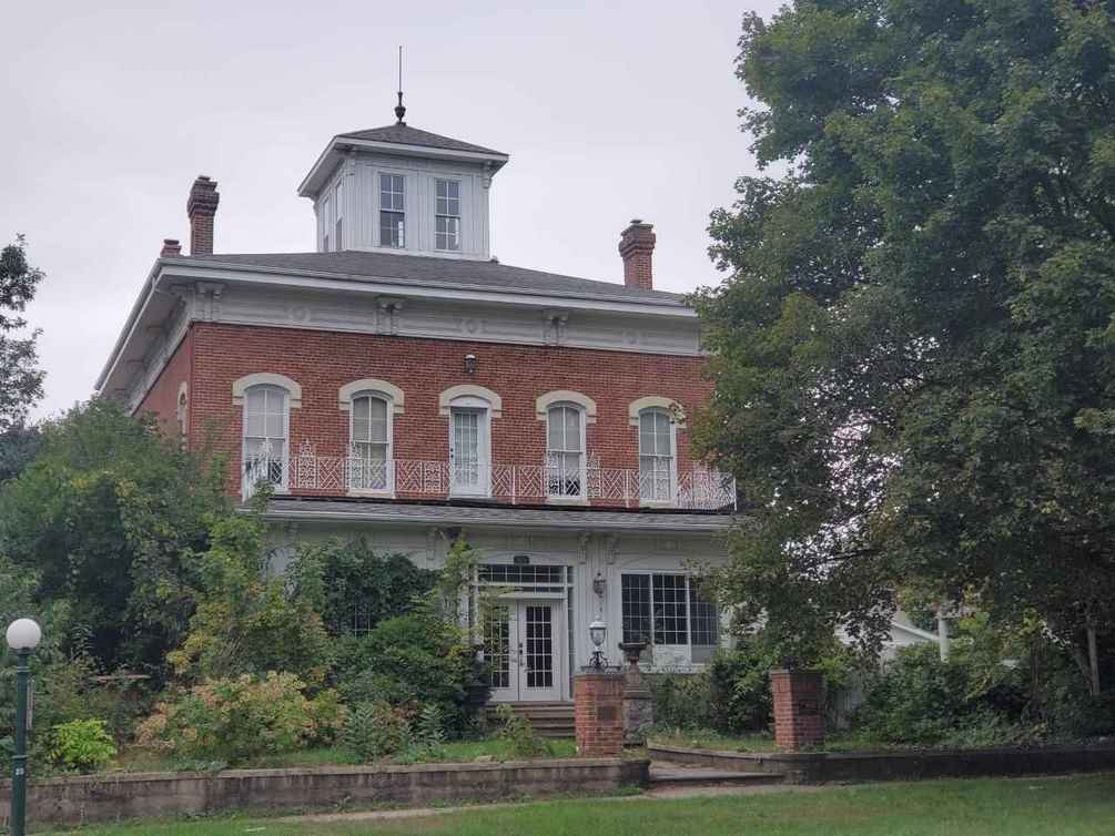 Old House Dreams Page 156 Specially selected historic & old homes