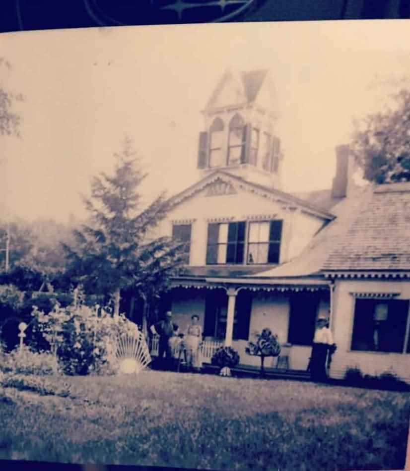 1884 Gothic Revival in Alstead, NH Old House Dreams