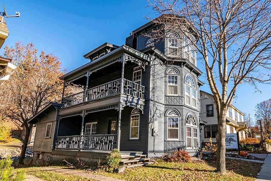 Old House Dreams Page 44 Specially selected historic & old homes