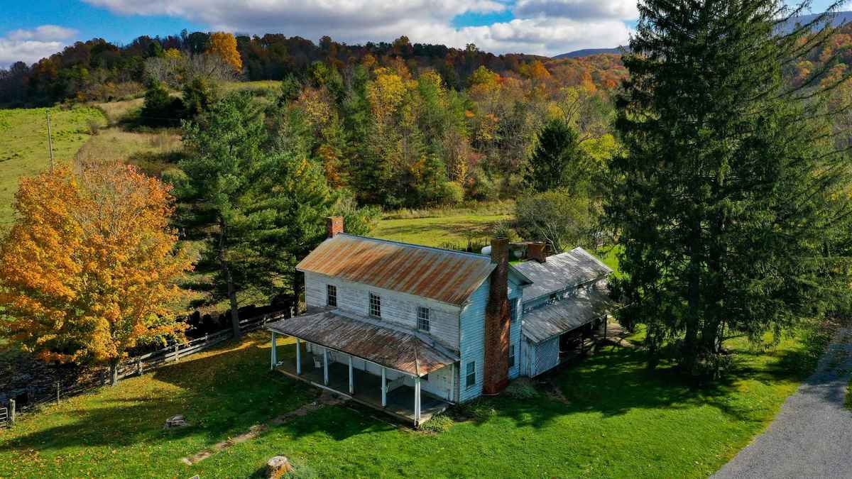 Old House Dreams Page 2 Specially selected historic & old homes for sale Fixeruppers, time