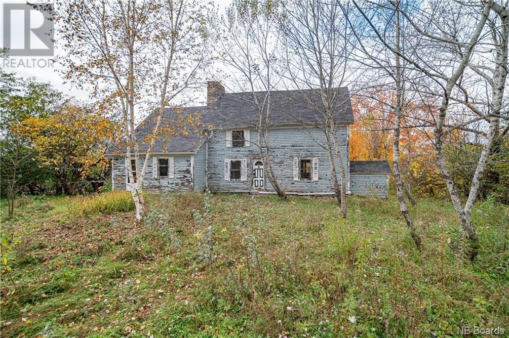 Kingsclear, New Brunswick Old House Dreams