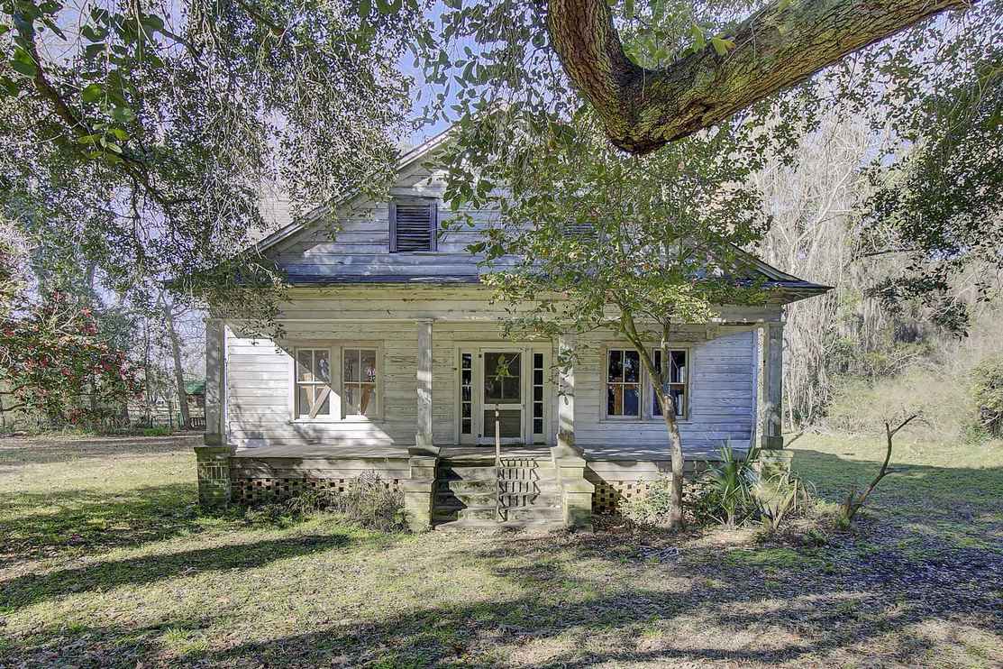 Hollywood, SC Old House Dreams