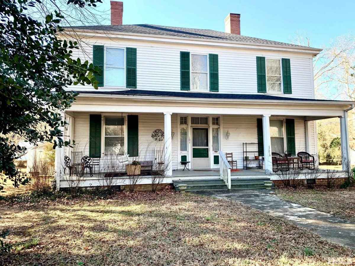 Old House Dreams Page 8 Specially selected historic & old homes for