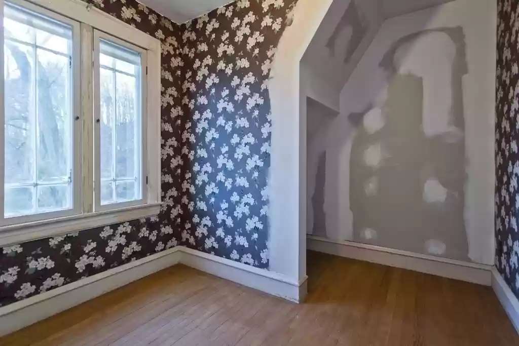 1927 Holyoke, MA Old House Dreams